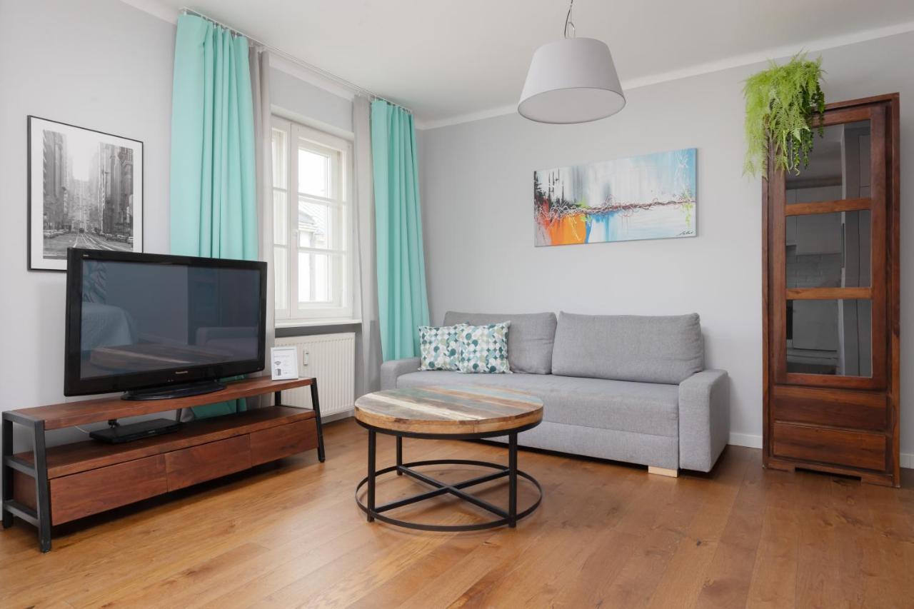 City Center Aparthotel Chmielna By Noclegi Renters Warsaw Exterior photo